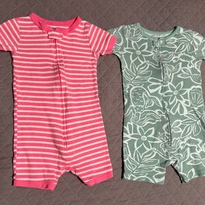 Bundle of 2 Carter’s One Piece Snug Fit 100% Cotton Romper PJ’s - Size 2T, EUC